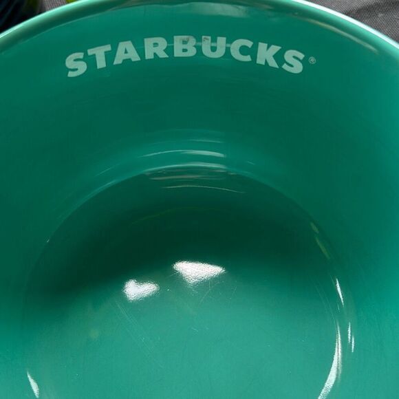 Starbucks 2022 Coffee Mug Green Floral Holiday Pattern 16 oz - Picture 2 of 5